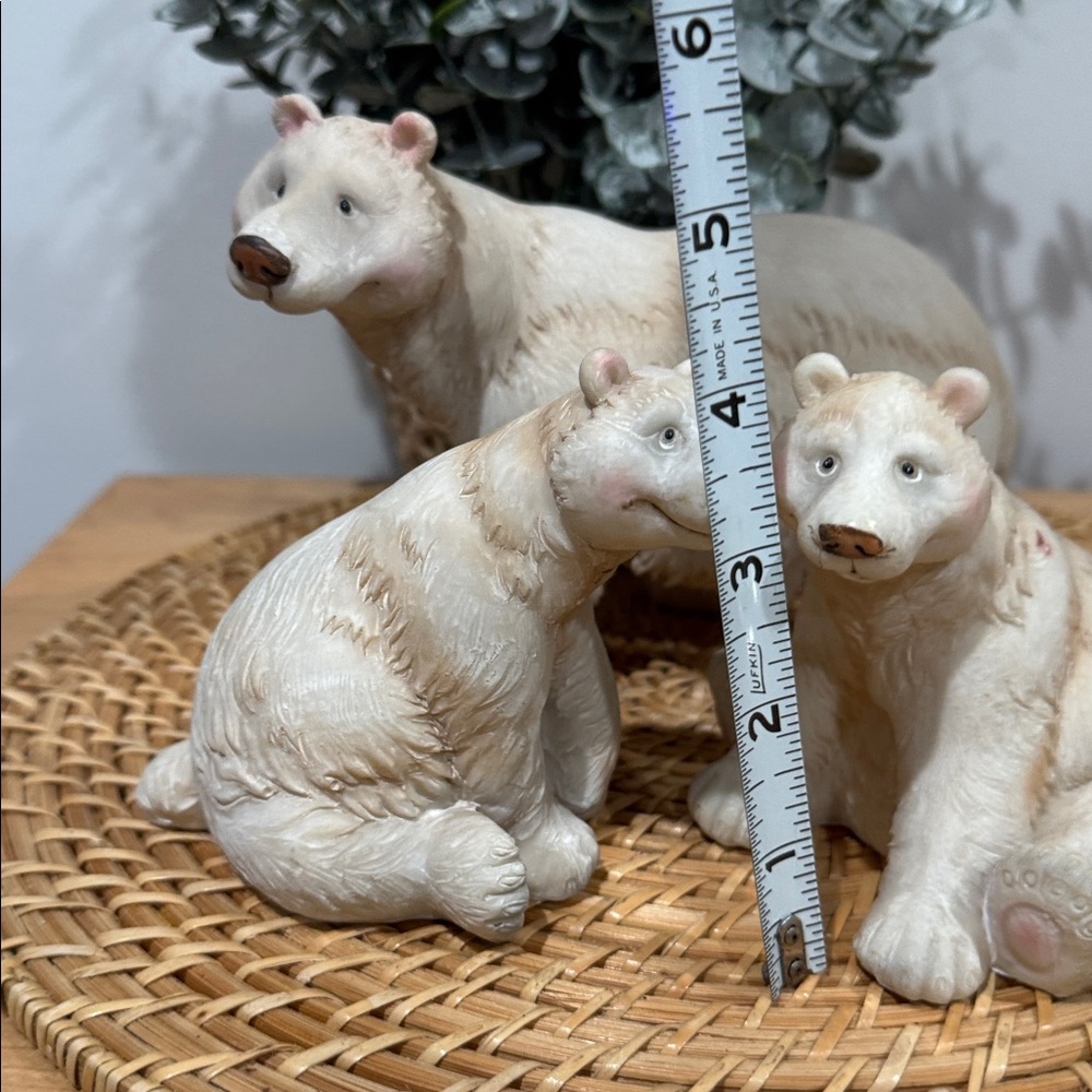Polar Bear Family Figurines - VTG - Picture 14 of 15